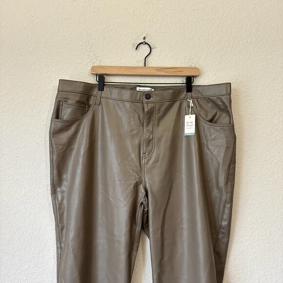 ABERCROMBIE & FITCH The 90s Straight Pants Taupe Vegan Leather NWT - Picture 4 of 15
